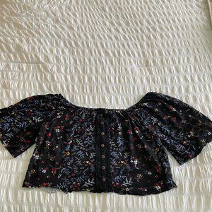 Cropped Floral Off The Shoulder Button Down Top